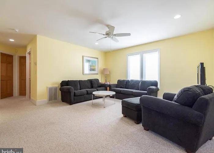 Holgate, 4 Bedroom, 3,5 Bath, Near Beach With An Indoor Pool, Spectacular,